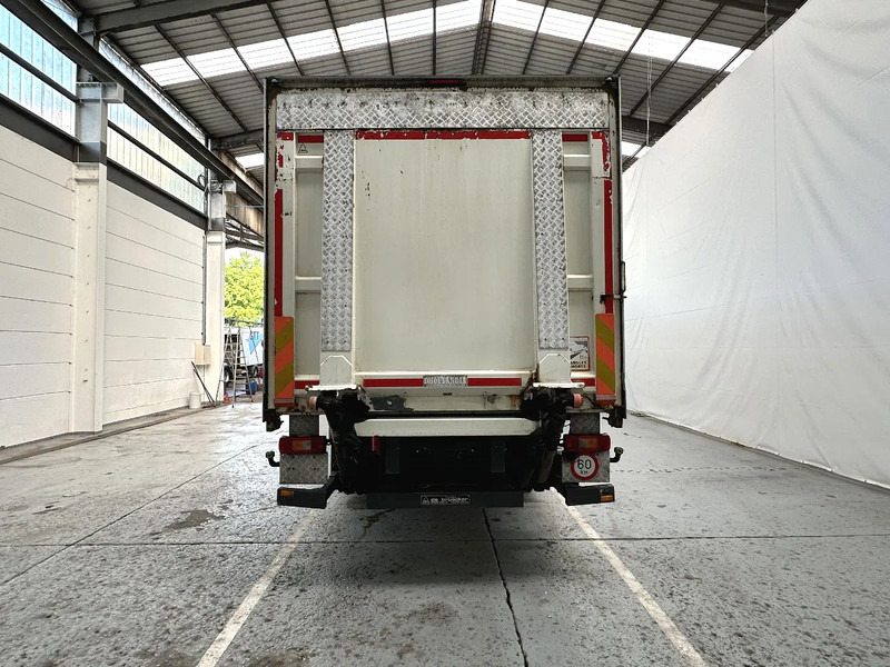 Volvo FM 330 / Essieu relevable et directionnel / Steerable lift axle / Lift as en stuuras - Xe tải thùng mui bạt: hình 4 Volvo FM 330 / Essieu relevable et directionnel / Steerable lift axle / Lift as en stuuras - Xe tải thùng mui bạt: hình 4