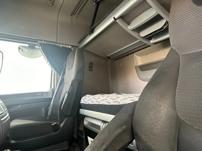 Xe đầu kéo DAF XF 106.460 SPACECAB: hình 11