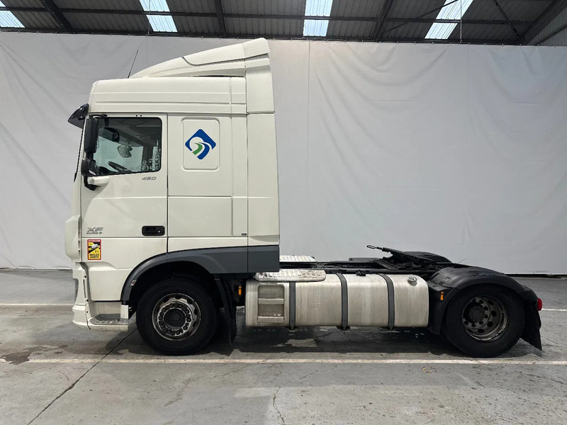 DAF XF 106.460 Spacecab - Xe đầu kéo: hình 2 DAF XF 106.460 Spacecab - Xe đầu kéo: hình 2
