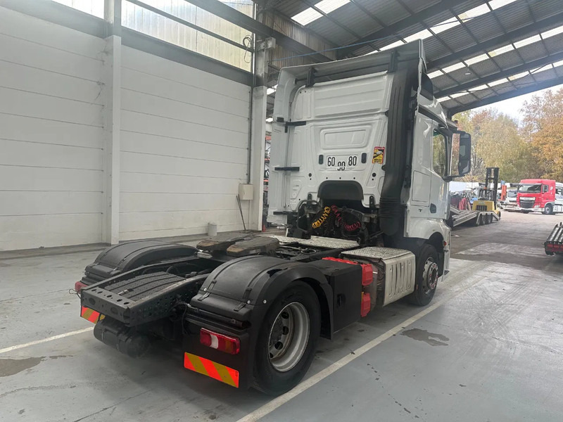 Mercedes-Benz Actros 1843 - Xe đầu kéo: hình 4 Mercedes-Benz Actros 1843 - Xe đầu kéo: hình 4