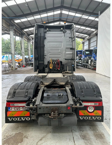 Volvo FH 13.460 Globetrotter / 6x2 / VEB / 469612 km / EURO 6 /PTO - Xe đầu kéo: hình 5 Volvo FH 13.460 Globetrotter / 6x2 / VEB / 469612 km / EURO 6 /PTO - Xe đầu kéo: hình 5