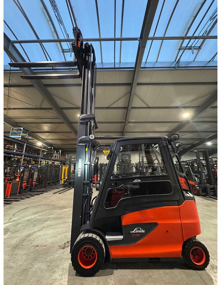 06/2023 SERVICE + UVV 11/2026 LINDE E35HL 3.500KG 3.+4. VALVE 180CM FORK ADJUSTER ELECTRIC FORKLIFT 8.839 HOURS - Xe nâng: hình 5 06/2023 SERVICE + UVV 11/2026 LINDE E35HL 3.500KG 3.+4. VALVE 180CM FORK ADJUSTER ELECTRIC FORKLIFT 8.839 HOURS - Xe nâng: hình 5