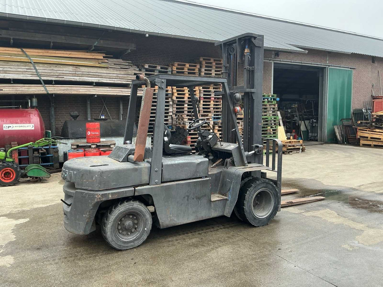 1991 NISSAN WGF03A400 FORKLIFT - Xe nâng: hình 4 1991 NISSAN WGF03A400 FORKLIFT - Xe nâng: hình 4