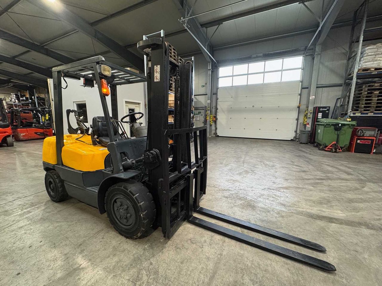 1992 SERVICE IN 415 HOURS TCM FG30N5 3,000KG GAS FORKLIFT FORKLIFT NISSAN ENGINE - Xe nâng: hình 5 1992 SERVICE IN 415 HOURS TCM FG30N5 3,000KG GAS FORKLIFT FORKLIFT NISSAN ENGINE - Xe nâng: hình 5
