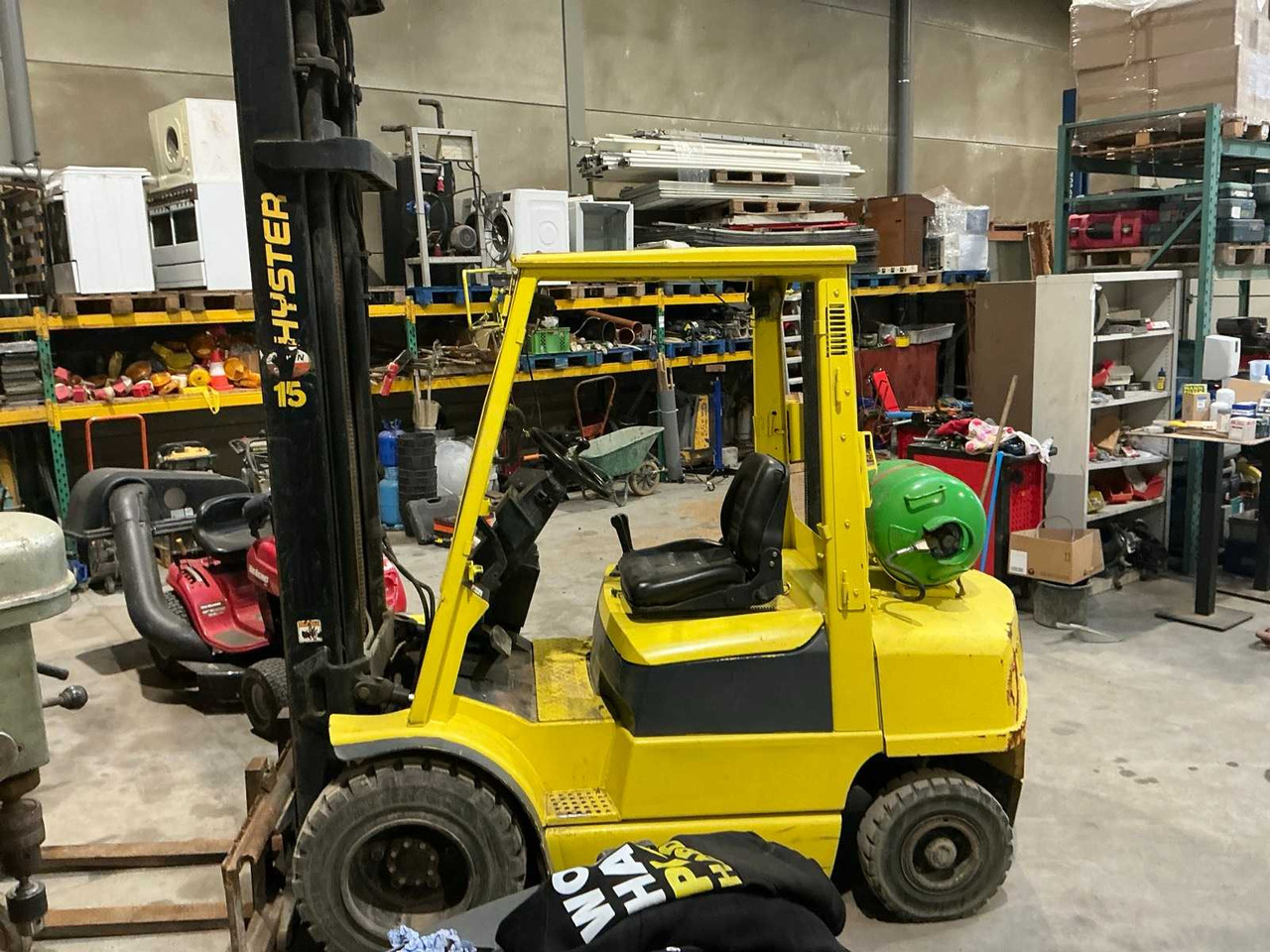 1995 HYSTER FORKLIFT - Xe nâng: hình 2 1995 HYSTER FORKLIFT - Xe nâng: hình 2