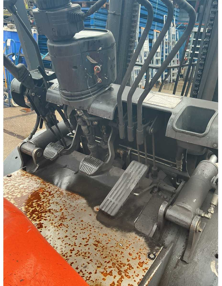 1995 TOYOTA 02 6FDF 30 FORKLIFT - Xe nâng: hình 4 1995 TOYOTA 02 6FDF 30 FORKLIFT - Xe nâng: hình 4