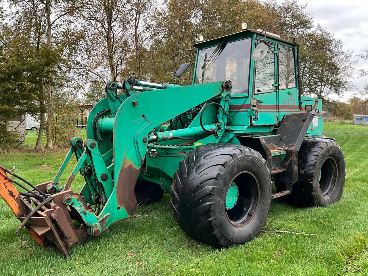 1996 AHLMANN AZ18 SHOVEL - Máy xúc lật bánh lốp: hình 4 1996 AHLMANN AZ18 SHOVEL - Máy xúc lật bánh lốp: hình 4