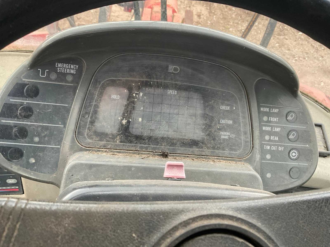 Máy xúc lật bánh lốp 1996 KOMATSU WH320-3H WHEEL LOADER: hình 16 Máy xúc lật bánh lốp 1996 KOMATSU WH320-3H WHEEL LOADER: hình 16