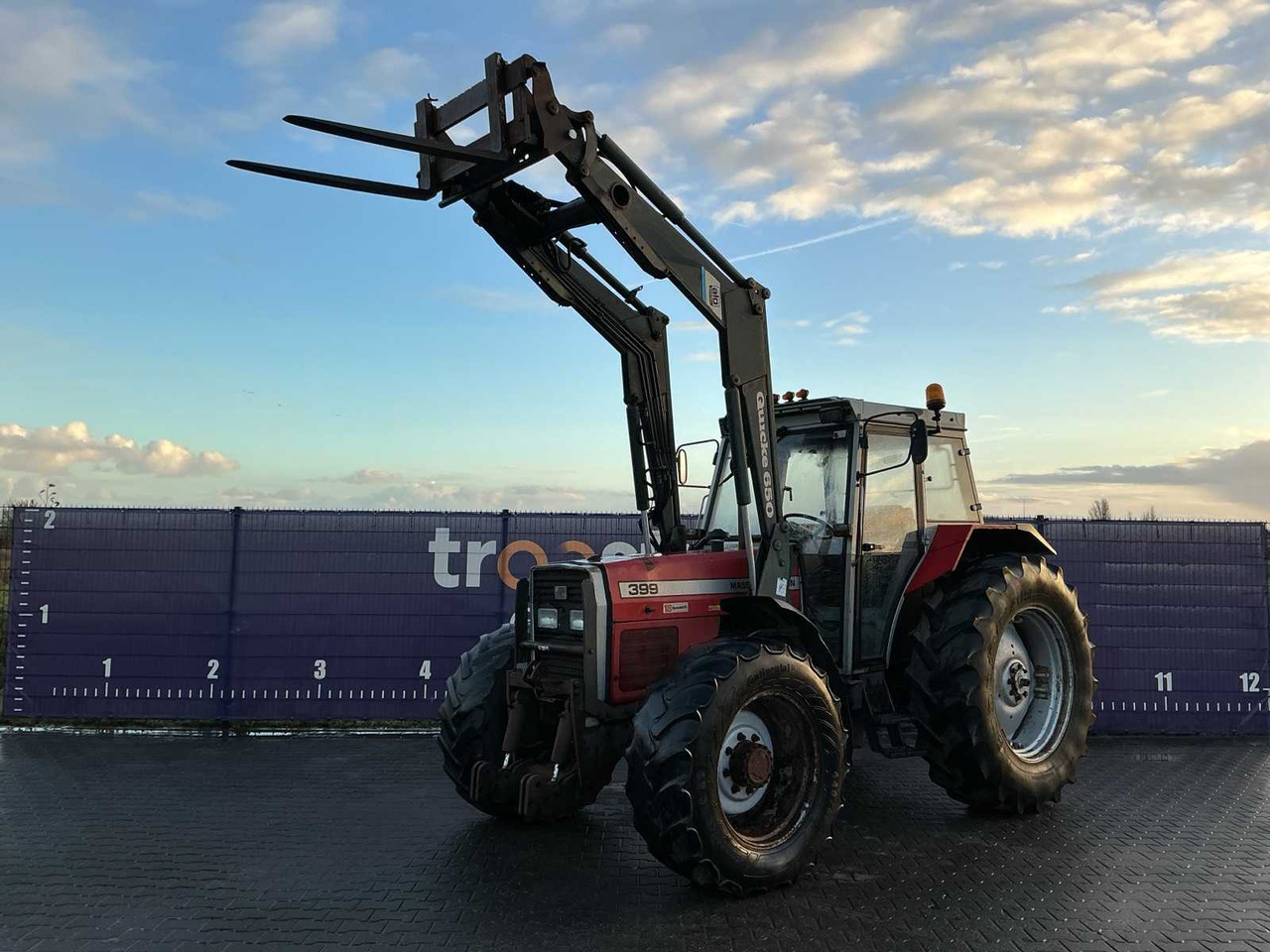 1996 MASSEY FERGUSON 399 FOUR WHEEL DRIVE FARM TRACTOR - Máy cày: hình 5 1996 MASSEY FERGUSON 399 FOUR WHEEL DRIVE FARM TRACTOR - Máy cày: hình 5