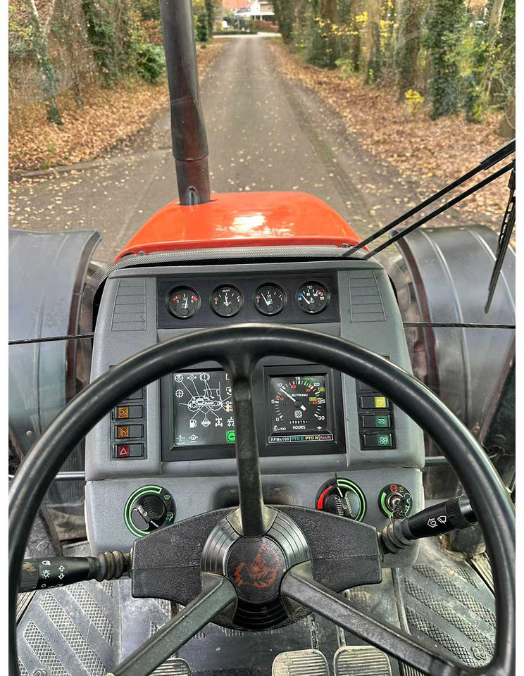 2000 SAME SILVER 130 FOUR-WHEEL DRIVE FARM TRACTOR - Máy cày: hình 4 2000 SAME SILVER 130 FOUR-WHEEL DRIVE FARM TRACTOR - Máy cày: hình 4