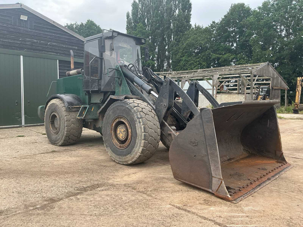 2001: LJUNGBY L17 SHOVEL - Máy xúc lật bánh lốp: hình 3 2001: LJUNGBY L17 SHOVEL - Máy xúc lật bánh lốp: hình 3