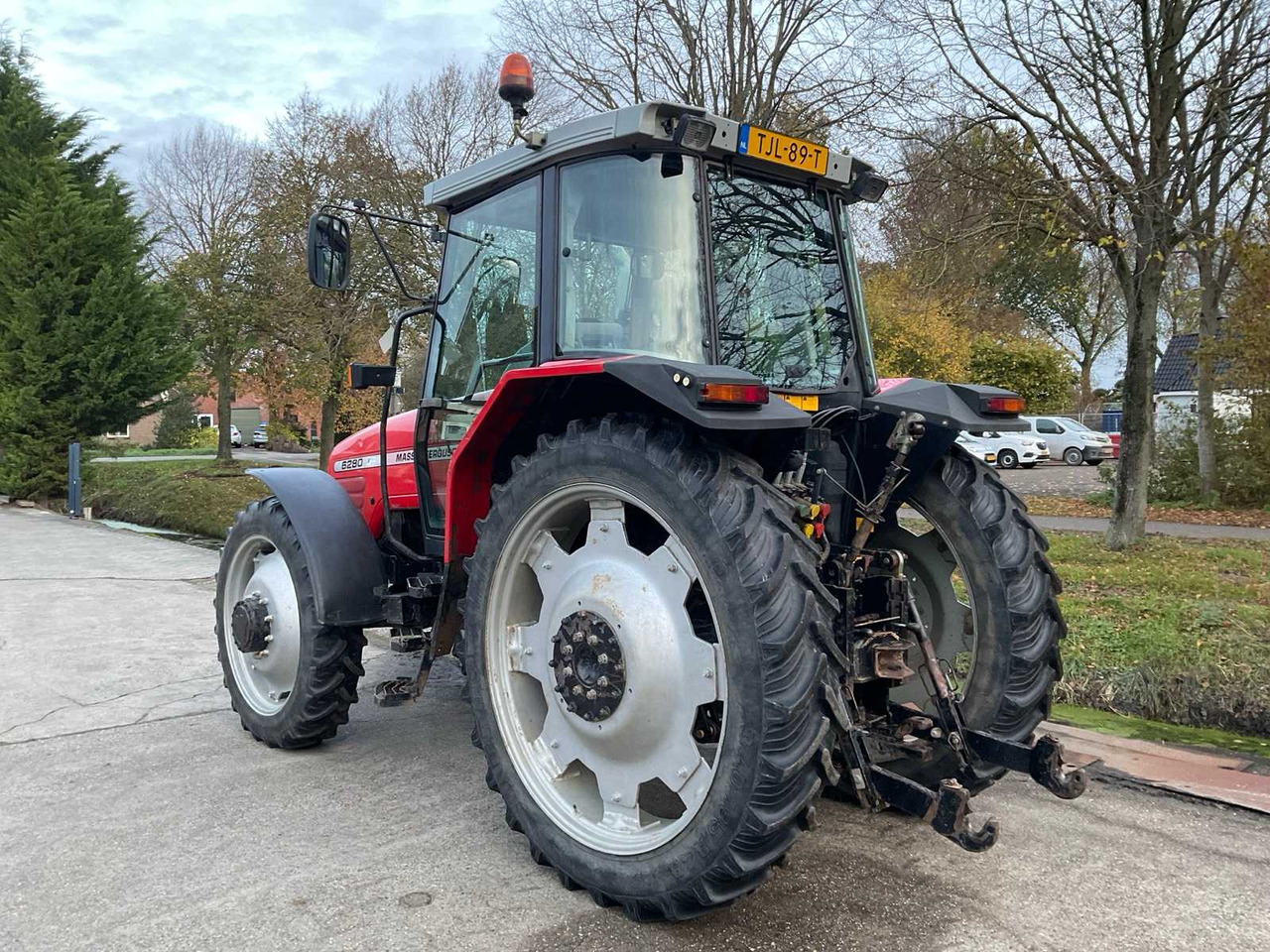 2002 MASSEY FERGUSON 6280 ALL-WHEEL DRIVE FARM TRACTOR - Máy cày: hình 2 2002 MASSEY FERGUSON 6280 ALL-WHEEL DRIVE FARM TRACTOR - Máy cày: hình 2