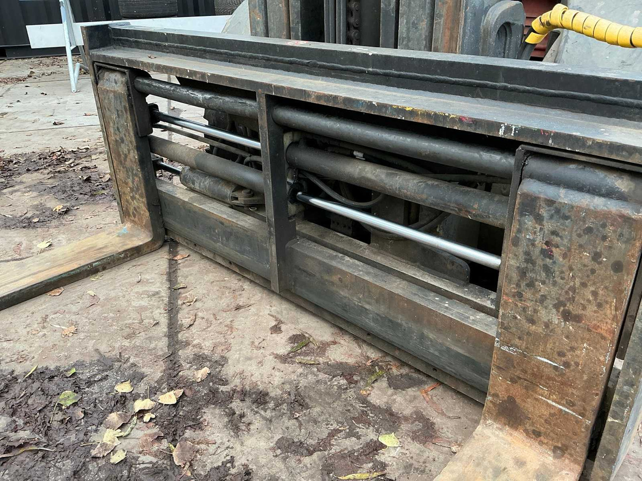 Xe nâng 2004 LINDE H50D FORKLIFT: hình 9 Xe nâng 2004 LINDE H50D FORKLIFT: hình 9