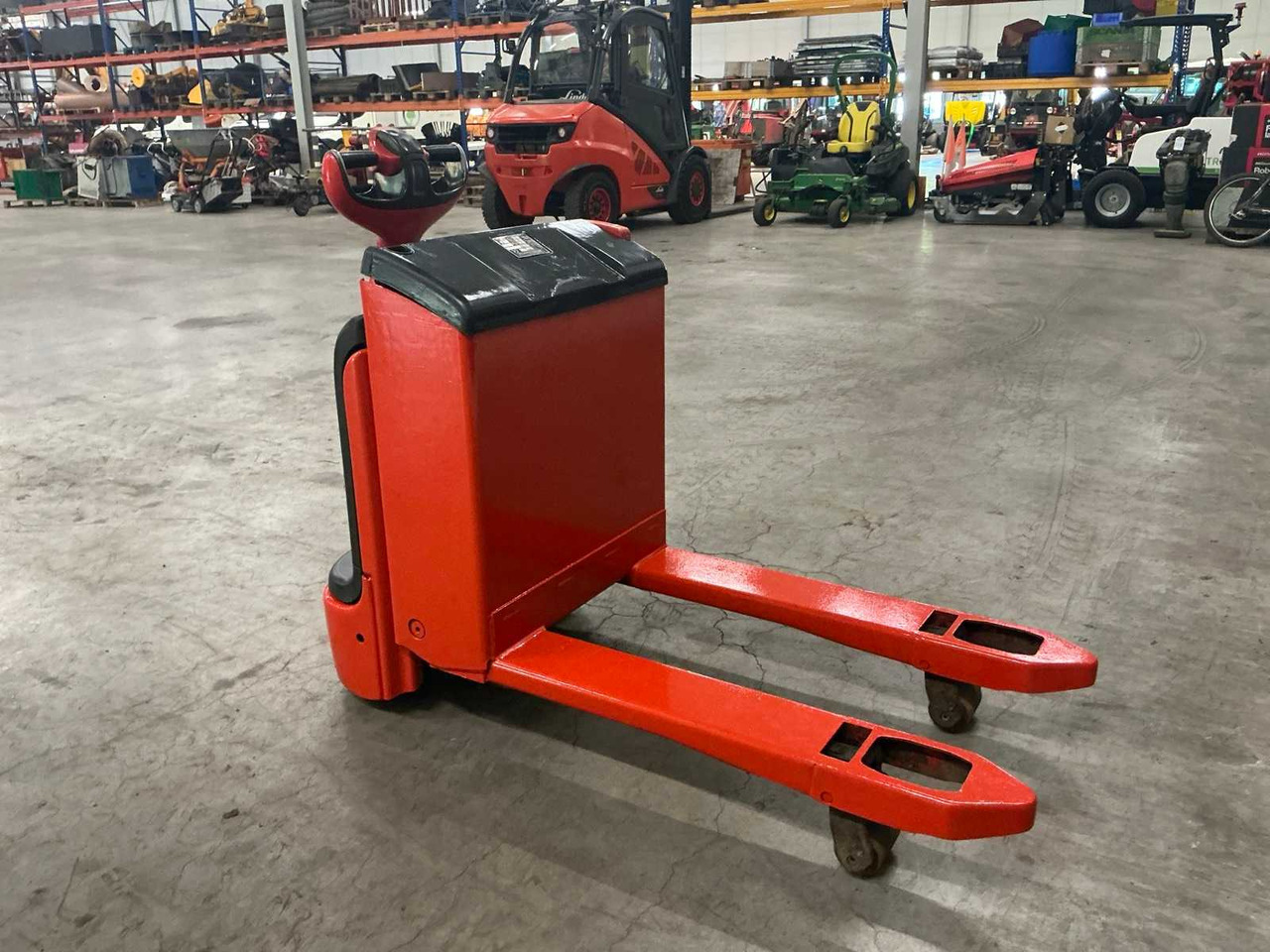 2005 LINDE T16 PUMP TRUCK - Xe nâng: hình 5 2005 LINDE T16 PUMP TRUCK - Xe nâng: hình 5