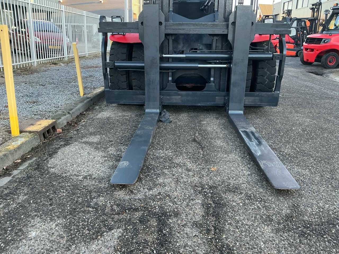 2007 LINDE H180 FORKLIFT - Xe nâng: hình 2 2007 LINDE H180 FORKLIFT - Xe nâng: hình 2