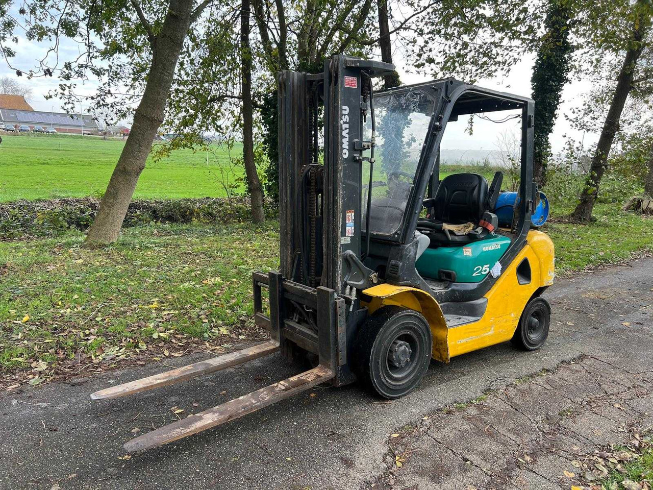 2008 KOMATSU FG25HT-16R FORKLIFT TRUCK - Xe nâng: hình 1 2008 KOMATSU FG25HT-16R FORKLIFT TRUCK - Xe nâng: hình 1