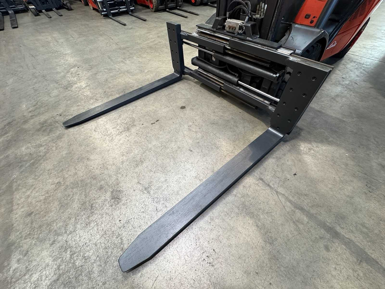 2008 SERVICE + UVV 01/2026 LINDE H35T 3.500KG 3.+4. VALVE WIDER 148CM FORK ADJUSTER GAS FORKLIFT FORKLIFT 10.543 HOURS - Xe nâng: hình 3 2008 SERVICE + UVV 01/2026 LINDE H35T 3.500KG 3.+4. VALVE WIDER 148CM FORK ADJUSTER GAS FORKLIFT FORKLIFT 10.543 HOURS - Xe nâng: hình 3