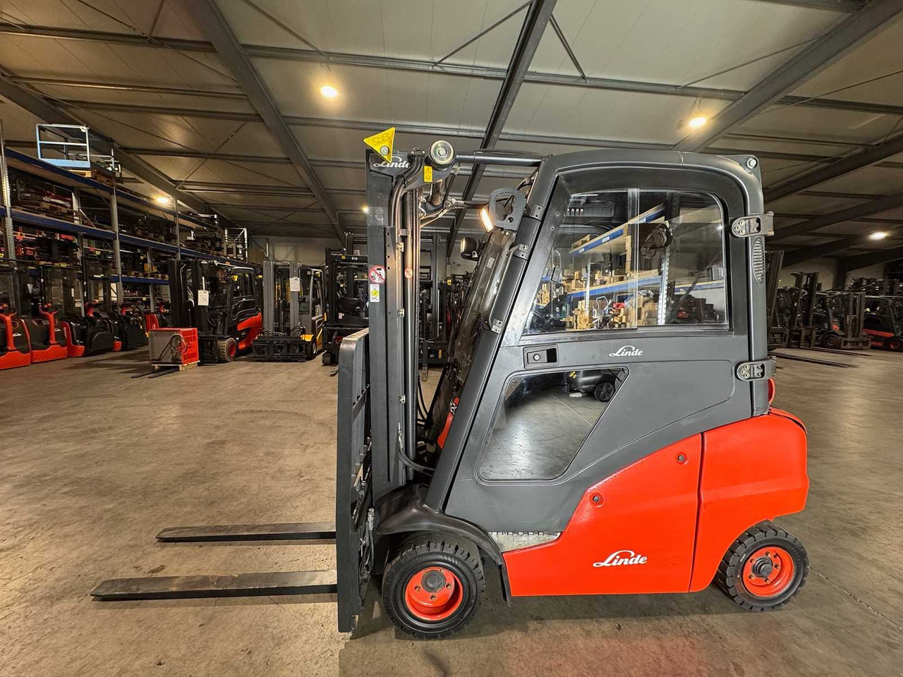2008 SERVICE + UVV 10/2026 LINDE H20T 2,000KG TRIPLEX GAS FORKLIFT FORKLIFT 11,735 HOURS - Xe nâng: hình 1 2008 SERVICE + UVV 10/2026 LINDE H20T 2,000KG TRIPLEX GAS FORKLIFT FORKLIFT 11,735 HOURS - Xe nâng: hình 1