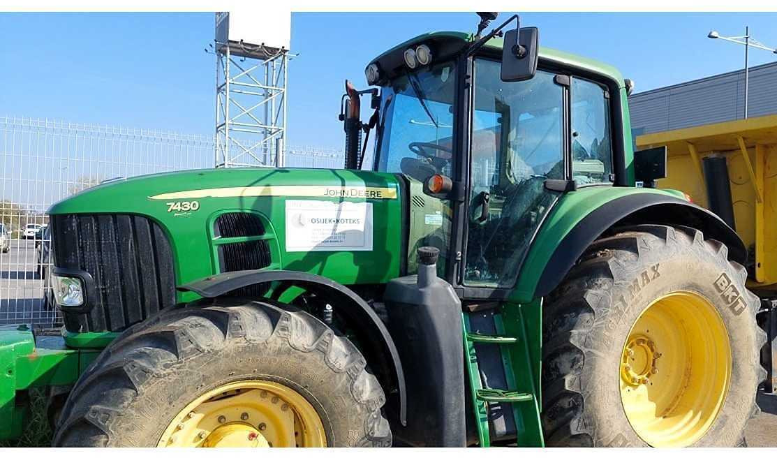 2009 -JOHN DEERE - 7430 MW2 CD44 - 4-WHEEL DRIVE TRACTOR - Máy cày: hình 4 2009 -JOHN DEERE - 7430 MW2 CD44 - 4-WHEEL DRIVE TRACTOR - Máy cày: hình 4