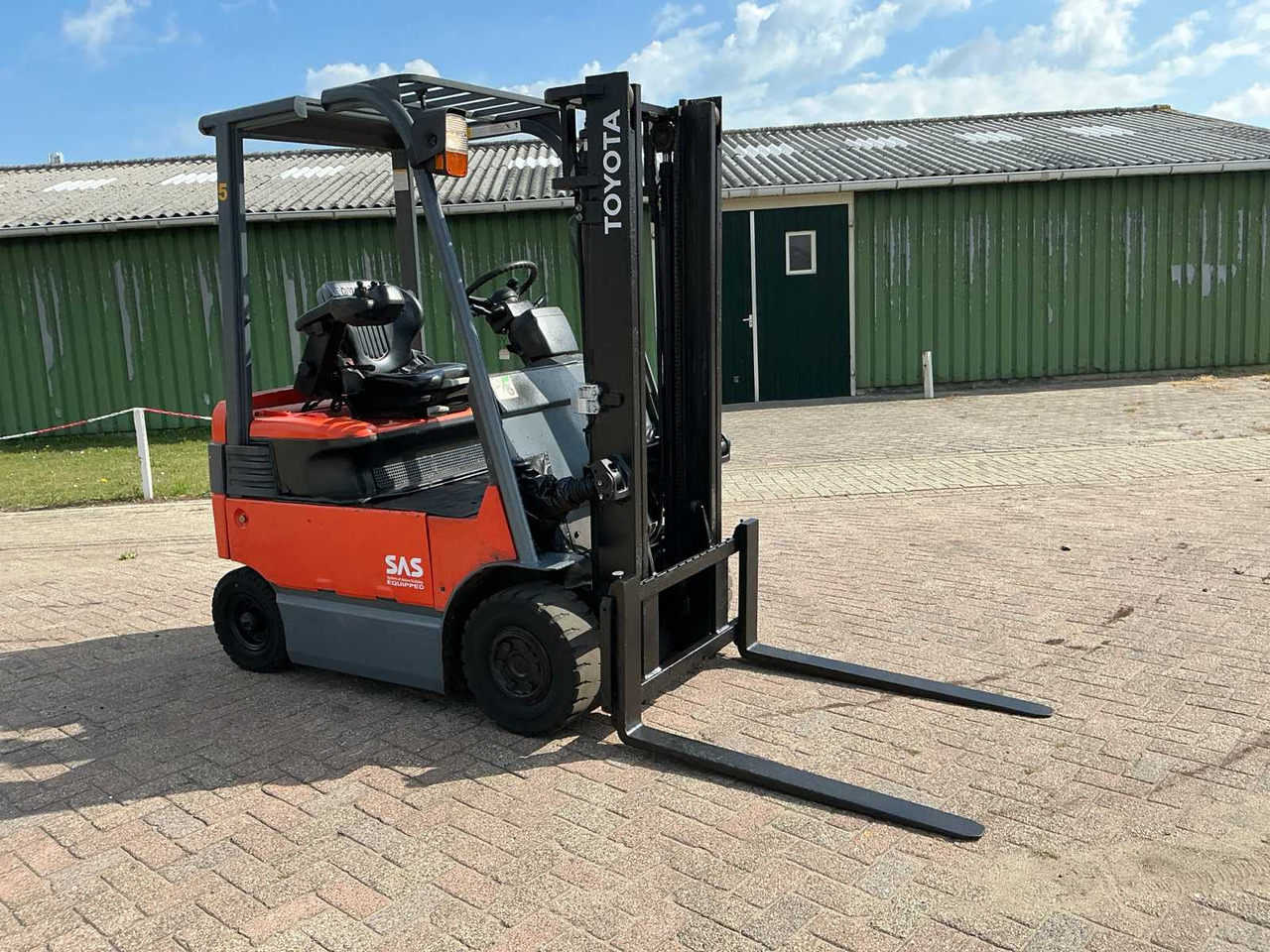 2009 TOYOTA 7FBMF16 FORKLIFT - Xe nâng: hình 4 2009 TOYOTA 7FBMF16 FORKLIFT - Xe nâng: hình 4