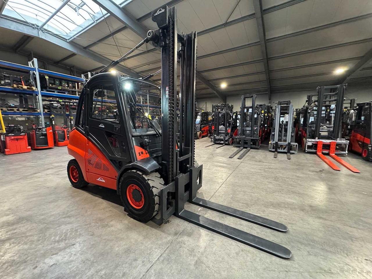 2011 LINDE H50D 5.000KG 3.+4TH VALVE DIESEL FORKLIFT FORKLIFT - Xe nâng: hình 4 2011 LINDE H50D 5.000KG 3.+4TH VALVE DIESEL FORKLIFT FORKLIFT - Xe nâng: hình 4
