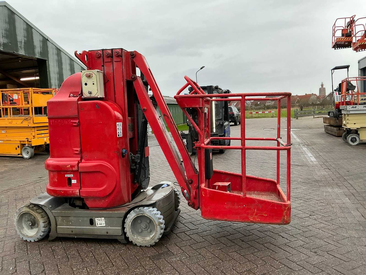 2015 ATN PIAF 880R AERIAL PLATFORM - Nền bục trên không: hình 4 2015 ATN PIAF 880R AERIAL PLATFORM - Nền bục trên không: hình 4