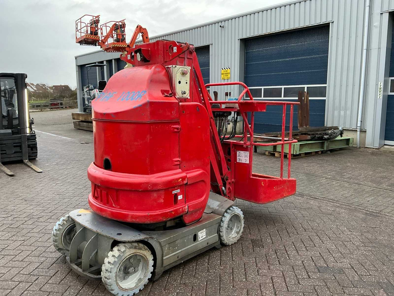 2015 ATN PIAF 880R AERIAL PLATFORM - Nền bục trên không: hình 5 2015 ATN PIAF 880R AERIAL PLATFORM - Nền bục trên không: hình 5