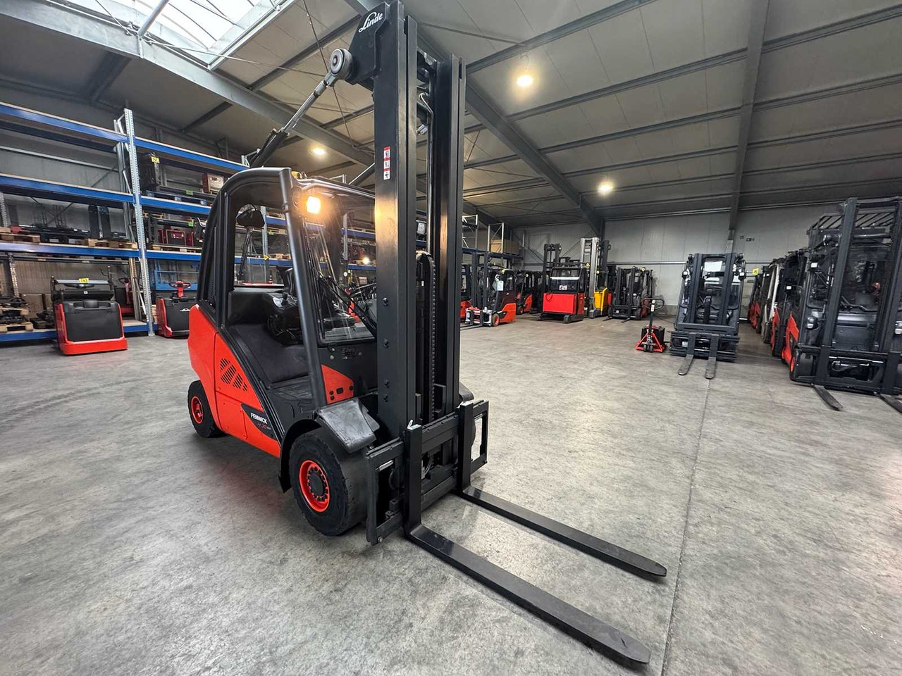 2015 SERVICE + UVV 09/2026 LINDE H30T 3,000KG TRIPLEX 645CM GAS FORKLIFT FORKLIFT 4,066 HOURS - Xe nâng: hình 4 2015 SERVICE + UVV 09/2026 LINDE H30T 3,000KG TRIPLEX 645CM GAS FORKLIFT FORKLIFT 4,066 HOURS - Xe nâng: hình 4
