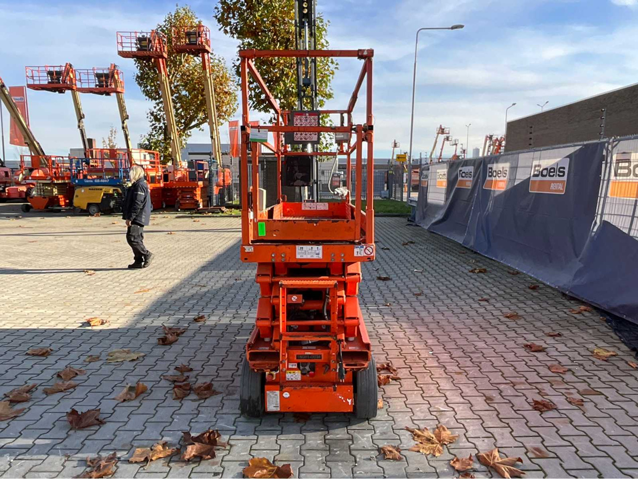 Nền bục trên không 2016 SKYJACK SJ III 3226 AERIAL PLATFORM: hình 9 Nền bục trên không 2016 SKYJACK SJ III 3226 AERIAL PLATFORM: hình 9