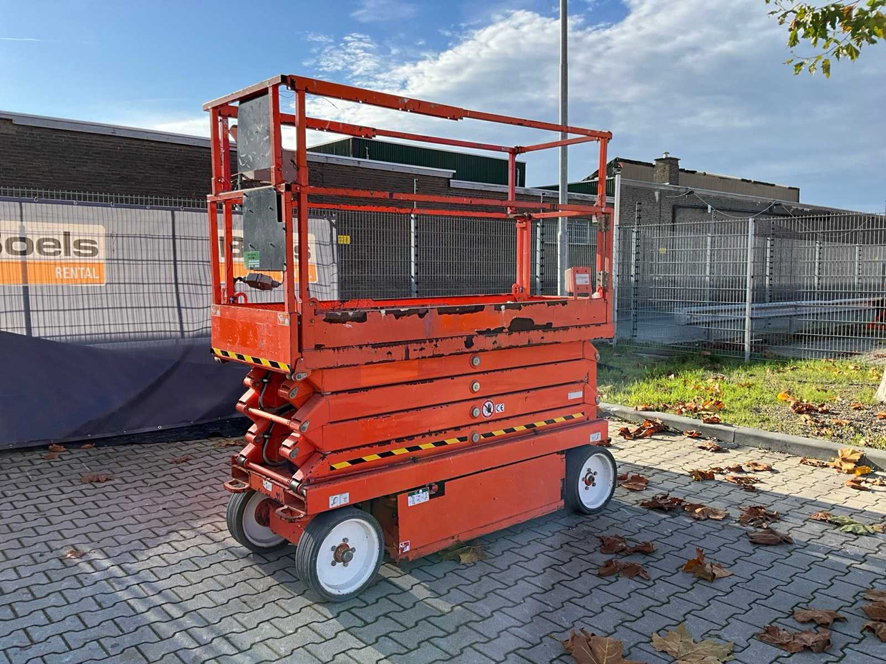 2016 SKYJACK SJ III 3226 AERIAL PLATFORM - Nền bục trên không: hình 4 2016 SKYJACK SJ III 3226 AERIAL PLATFORM - Nền bục trên không: hình 4