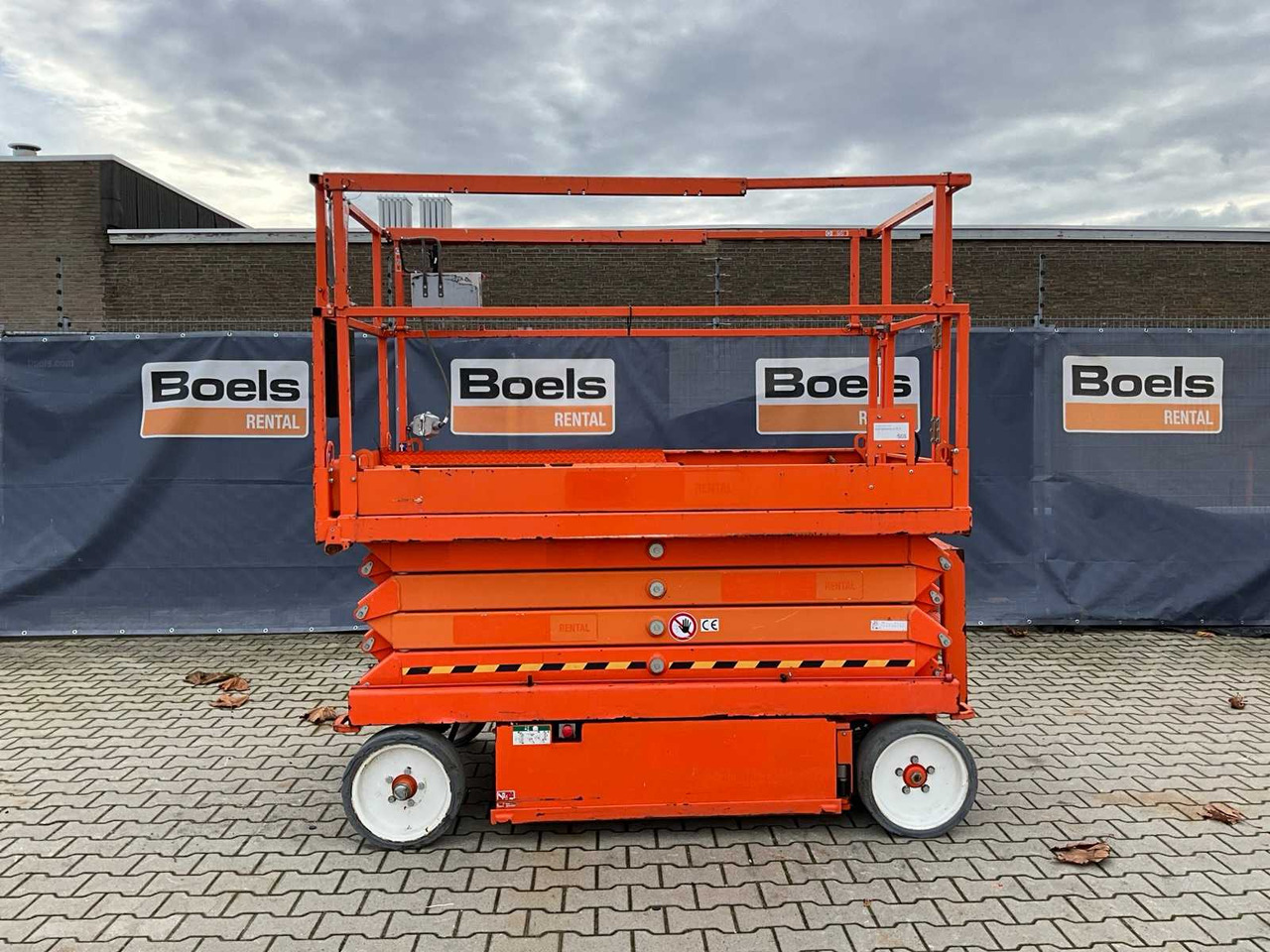 2016 SKYJACK SJ III 4626 AERIAL PLATFORM - Nền bục trên không: hình 3 2016 SKYJACK SJ III 4626 AERIAL PLATFORM - Nền bục trên không: hình 3