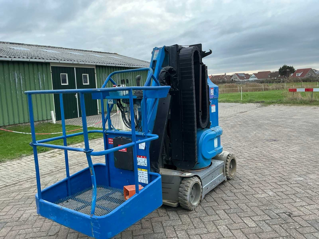 2017 ATN PIAF 880R AERIAL WORK PLATFORM - Nền bục trên không: hình 4 2017 ATN PIAF 880R AERIAL WORK PLATFORM - Nền bục trên không: hình 4