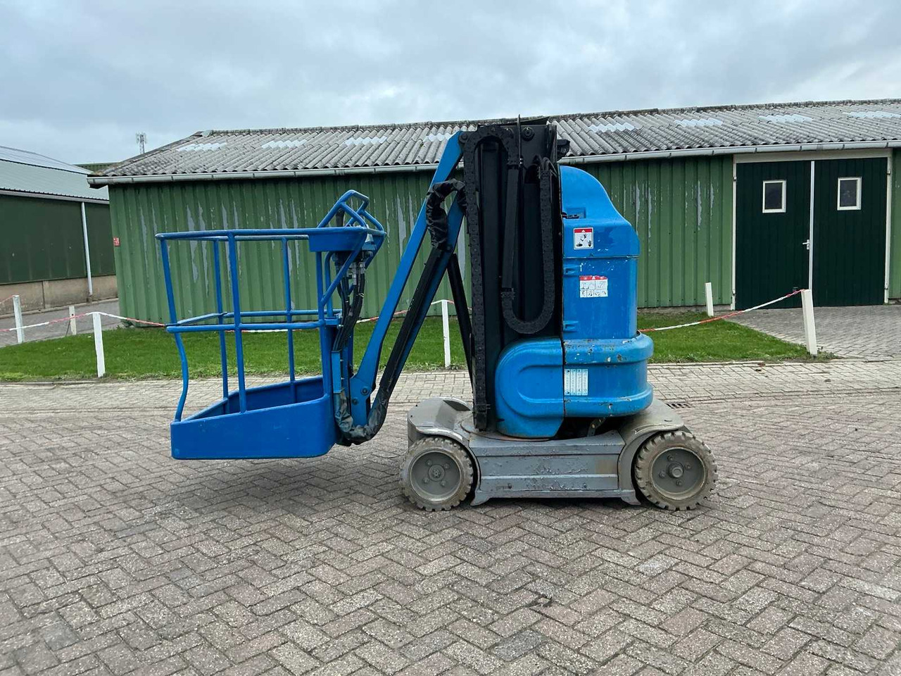 2017 ATN PIAF 880R AERIAL WORK PLATFORM - Nền bục trên không: hình 1 2017 ATN PIAF 880R AERIAL WORK PLATFORM - Nền bục trên không: hình 1