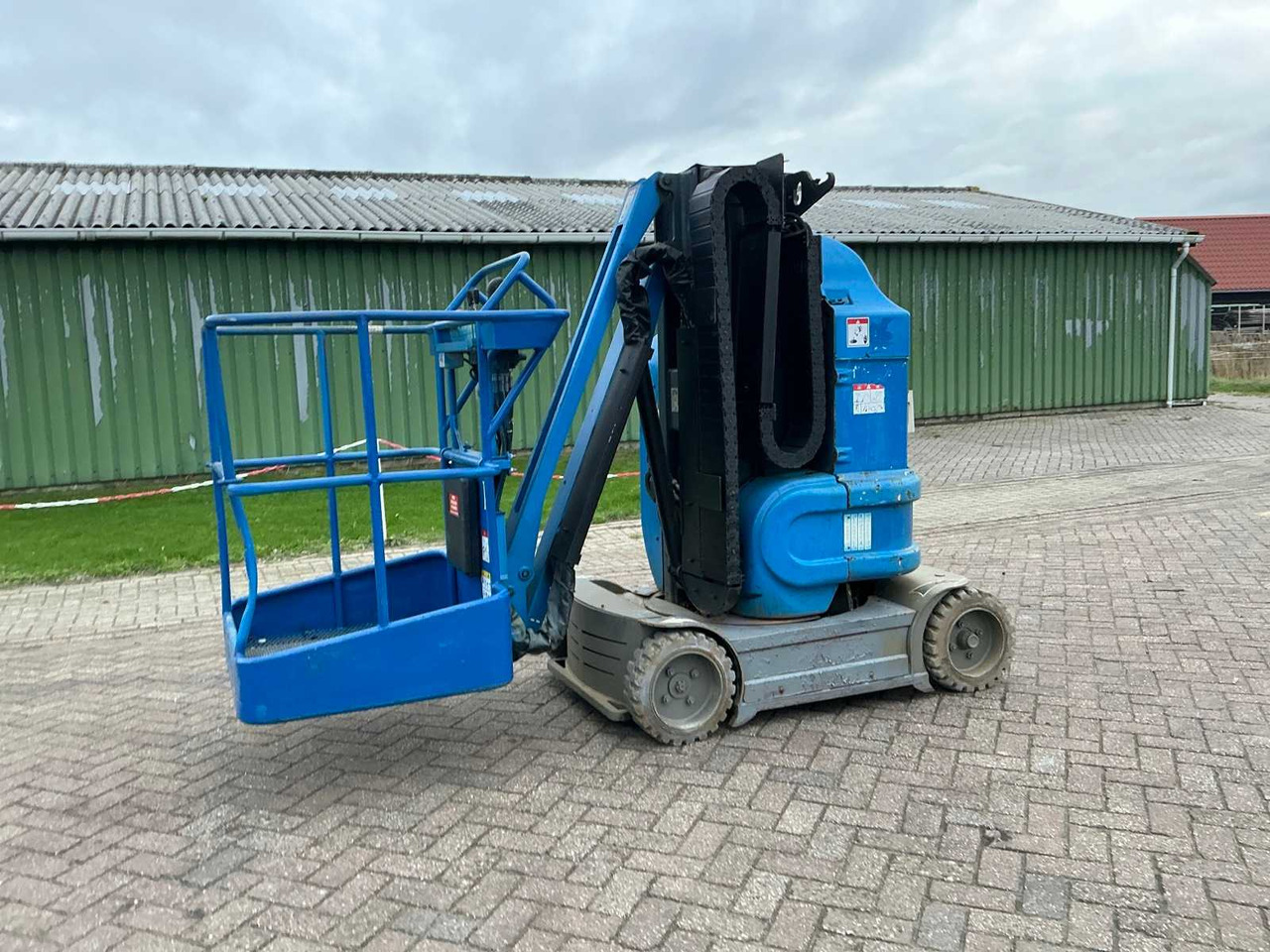 2017 ATN PIAF 880R AERIAL WORK PLATFORM - Nền bục trên không: hình 3 2017 ATN PIAF 880R AERIAL WORK PLATFORM - Nền bục trên không: hình 3