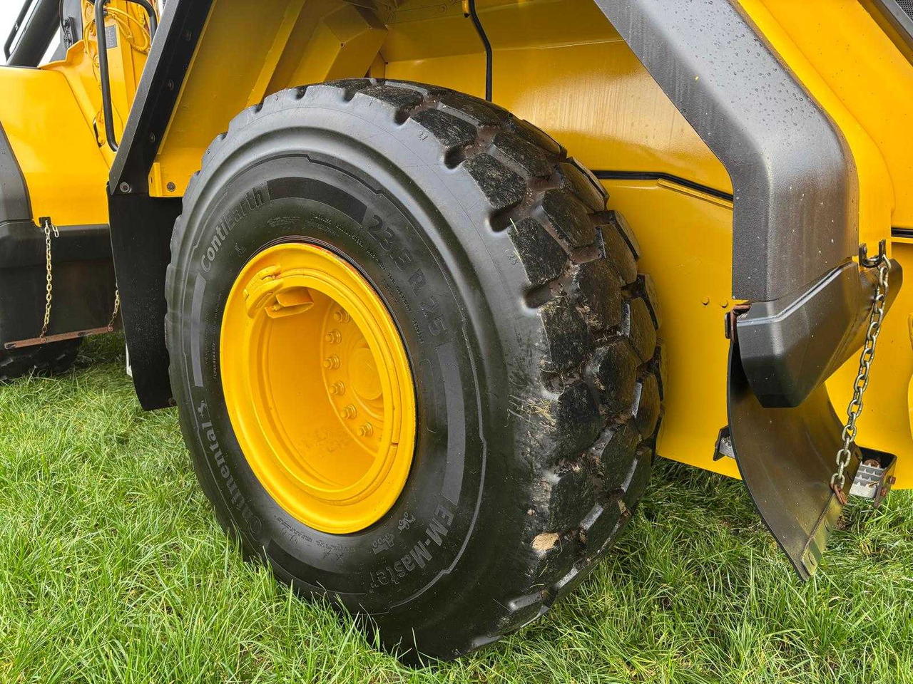 Máy xúc lật bánh lốp 2018 JCB 437 SHOVEL: hình 23