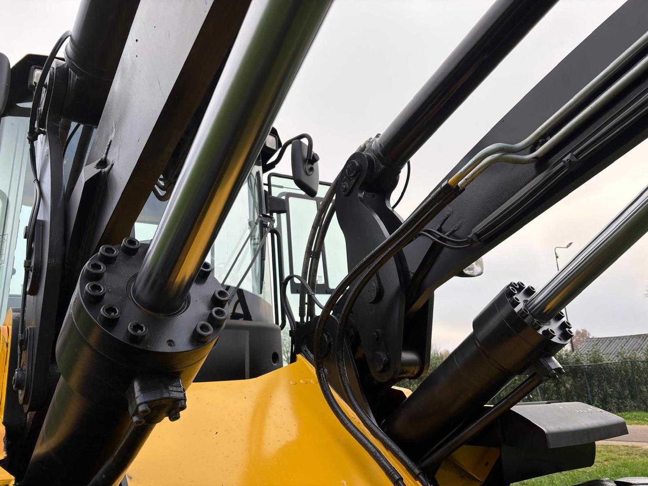 Máy xúc lật bánh lốp 2018 JCB 437 SHOVEL: hình 38