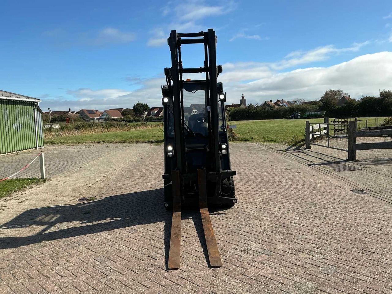 2018 LINDE E25PH-01/600 FORKLIFT TRUCK - Xe nâng: hình 5 2018 LINDE E25PH-01/600 FORKLIFT TRUCK - Xe nâng: hình 5