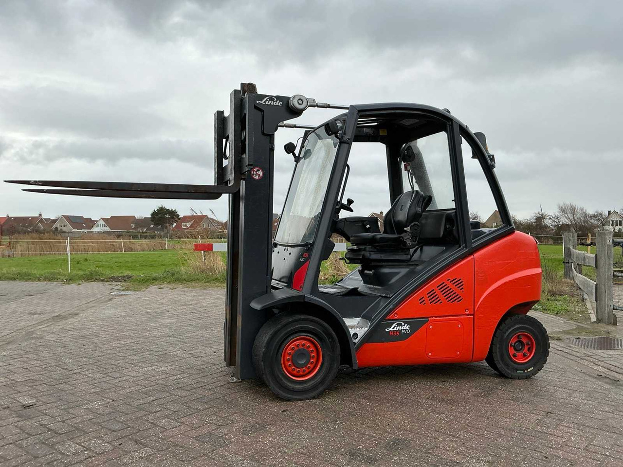 2018 LINDE H35D-02 FORKLIFT TRUCK - Xe nâng: hình 5 2018 LINDE H35D-02 FORKLIFT TRUCK - Xe nâng: hình 5