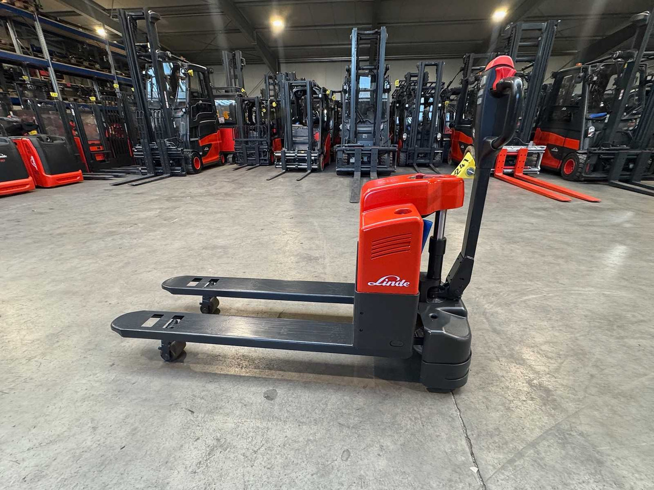 Xe nâng 2018 SERVICE +UVV 12/2026 LINDE MT15 1.500KG PALLET TRUCK ANT STACKER: hình 1