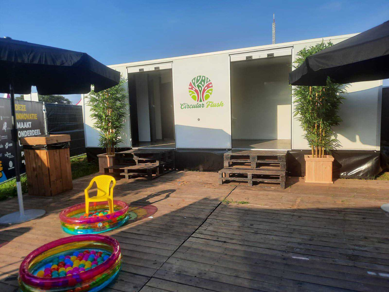 2020 Luxury Self Sufficient Toilet Trailer - Container xây dựng: hình 1 2020 Luxury Self Sufficient Toilet Trailer - Container xây dựng: hình 1