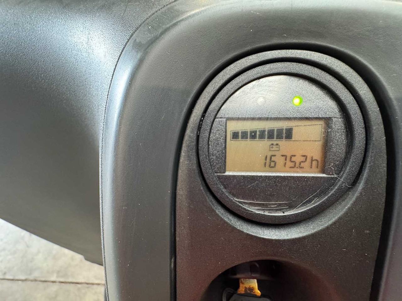 Xe nâng 2021 LINDE T16L PALLET TRUCK ANT STACKER INITIAL STROKE 1,675 HOURS: hình 10 Xe nâng 2021 LINDE T16L PALLET TRUCK ANT STACKER INITIAL STROKE 1,675 HOURS: hình 10