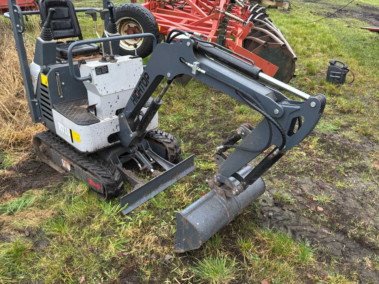 2023 HIGHTOP HT10 MINI CRAWLER EXCAVATOR - Máy xúc mini: hình 5 2023 HIGHTOP HT10 MINI CRAWLER EXCAVATOR - Máy xúc mini: hình 5