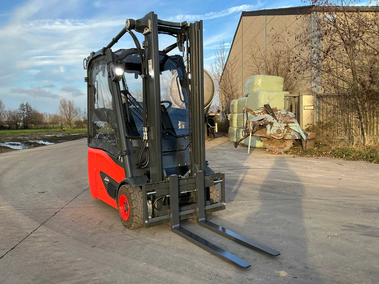2023 LINDE E15-02 FORKLIFT - Xe nâng: hình 2 2023 LINDE E15-02 FORKLIFT - Xe nâng: hình 2