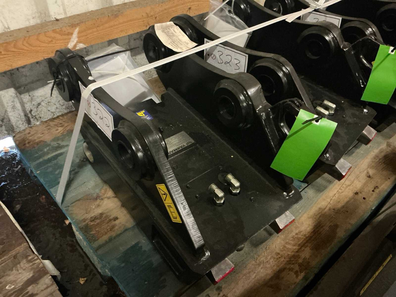 2024 YANMAR HCSW08-2V QUICK COUPLER, HYDR. - Máy xúc lật bánh lốp: hình 4 2024 YANMAR HCSW08-2V QUICK COUPLER, HYDR. - Máy xúc lật bánh lốp: hình 4