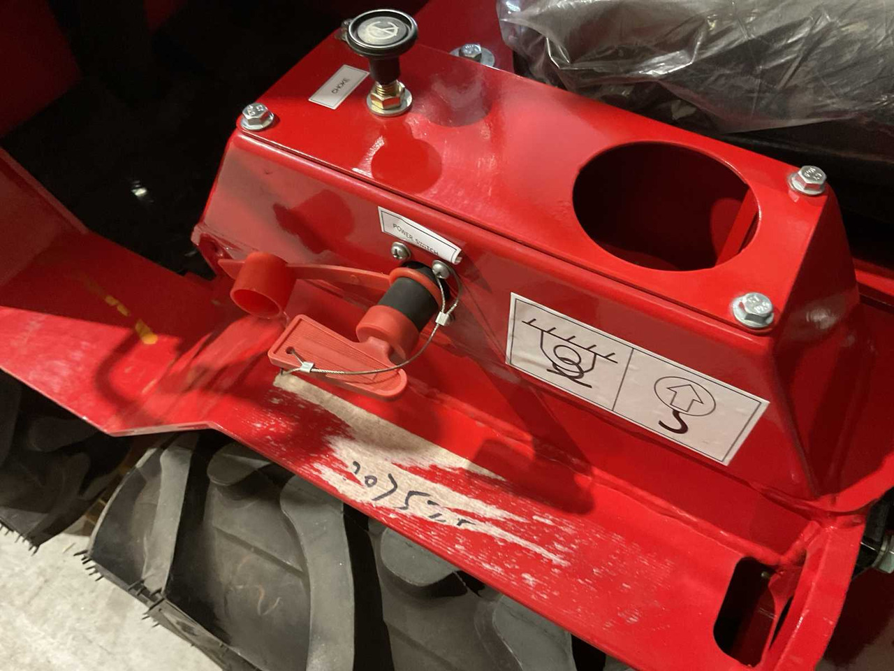 Máy xúc lật bánh lốp 2025 RHINO-CROSS SSL480 SHOVEL: hình 26 Máy xúc lật bánh lốp 2025 RHINO-CROSS SSL480 SHOVEL: hình 26