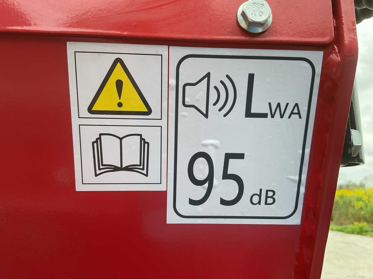 Máy xúc lật bánh lốp 2025 RHINO-CROSS SSL480 SHOVEL: hình 30 Máy xúc lật bánh lốp 2025 RHINO-CROSS SSL480 SHOVEL: hình 30