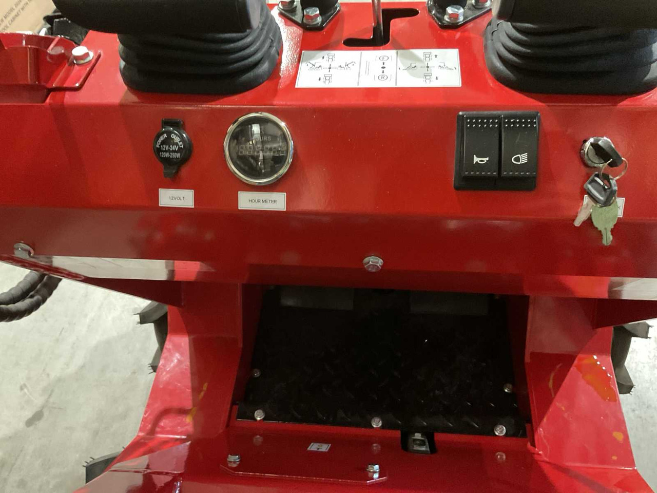 Máy xúc lật bánh lốp 2025 RHINO-CROSS SSL480 SHOVEL: hình 22 Máy xúc lật bánh lốp 2025 RHINO-CROSS SSL480 SHOVEL: hình 22