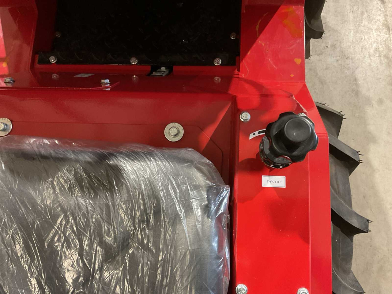 Máy xúc lật bánh lốp 2025 RHINO-CROSS SSL480 SHOVEL: hình 24 Máy xúc lật bánh lốp 2025 RHINO-CROSS SSL480 SHOVEL: hình 24