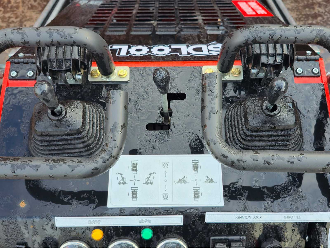 Máy xúc lật bánh lốp 2025 - SDLOOL - SL380 - RED - SHOVEL: hình 12