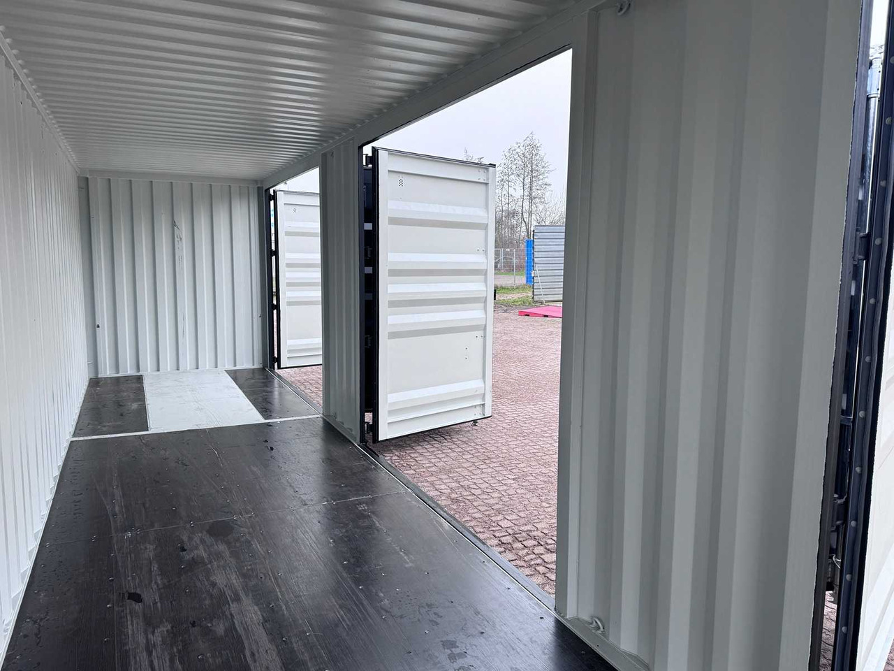 Container biển 40ft High Cube shipping container with 3 side doors: hình 18